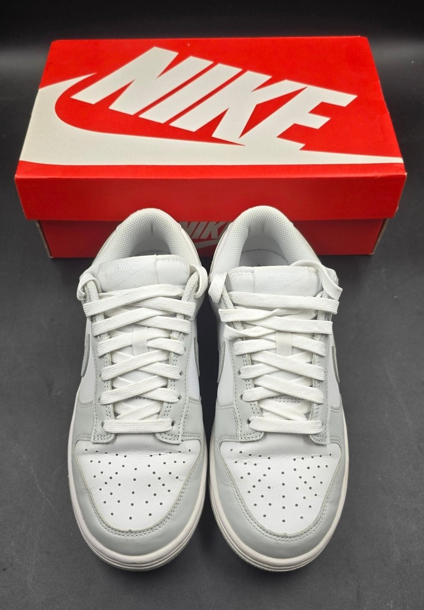 NIKE Size US 7Womens Dust-White Low Dunks - Mega Cash Sydney