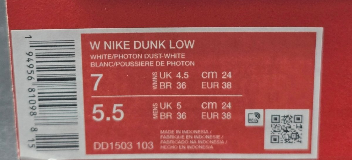 NIKE Size US 7Womens Dust-White Low Dunks - Mega Cash Sydney