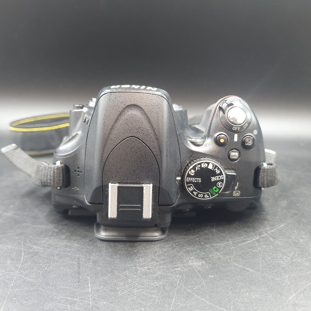 NIKON D5100 Camera with 18-55mm Lens - Mega Cash Sydney