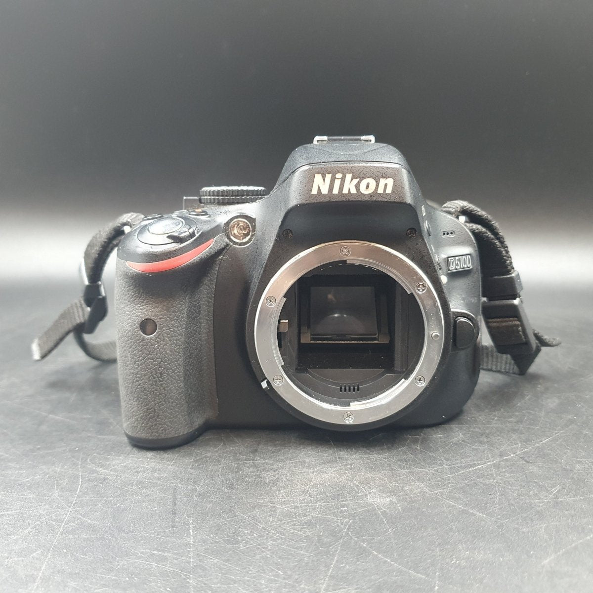 NIKON D5100 Camera with 18-55mm Lens - Mega Cash Sydney