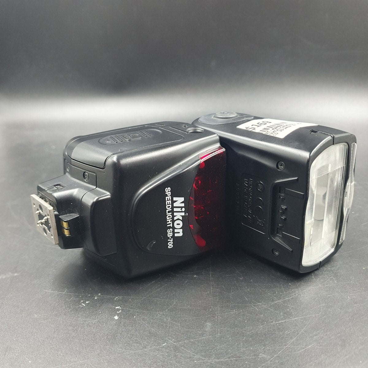Nikon SB - 700 Speedlight - Camera Flash - Mega Cash Sydney