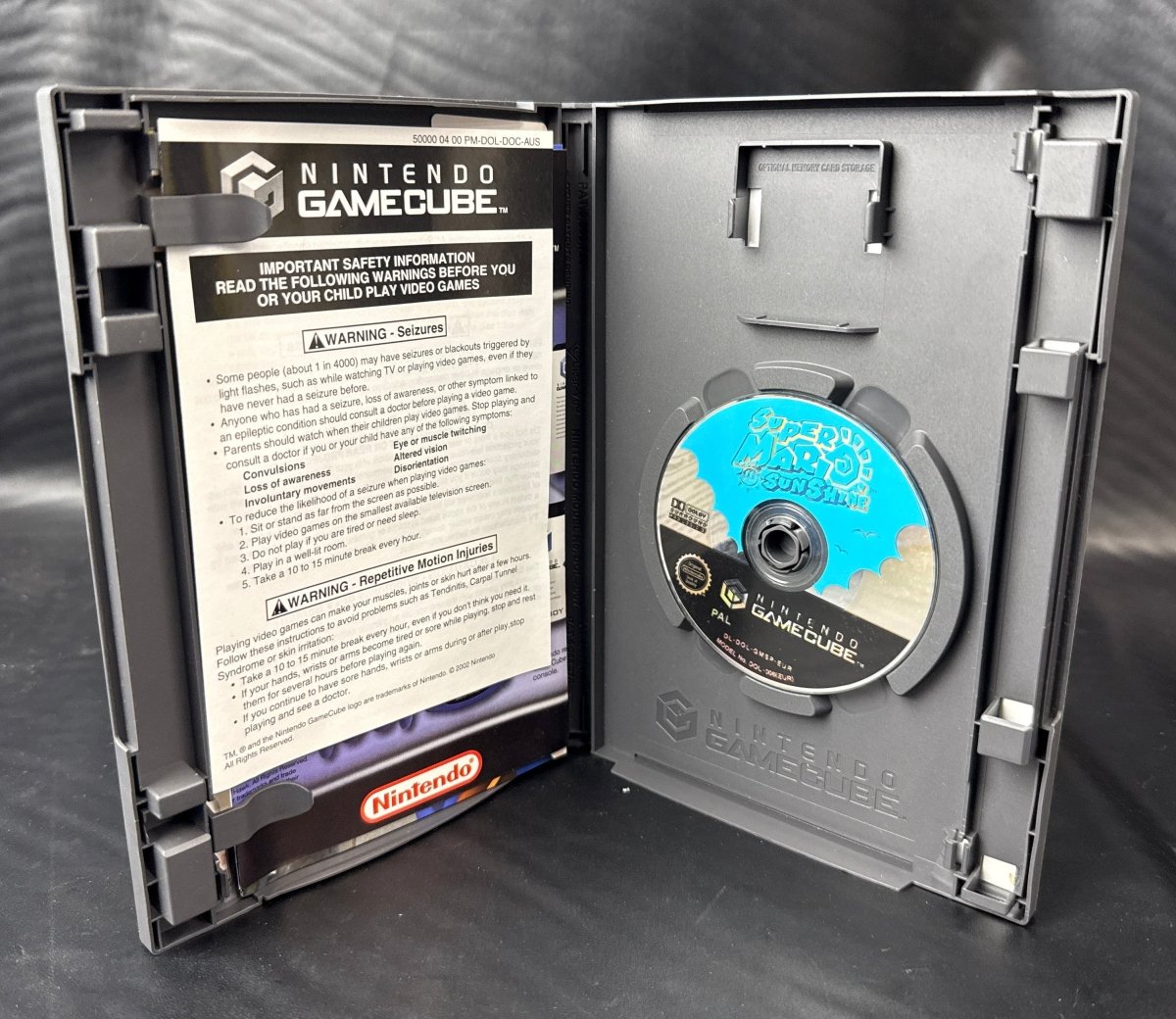 NINTENDO - GameCube - Super Mario Sunshine - Mega Cash Sydney