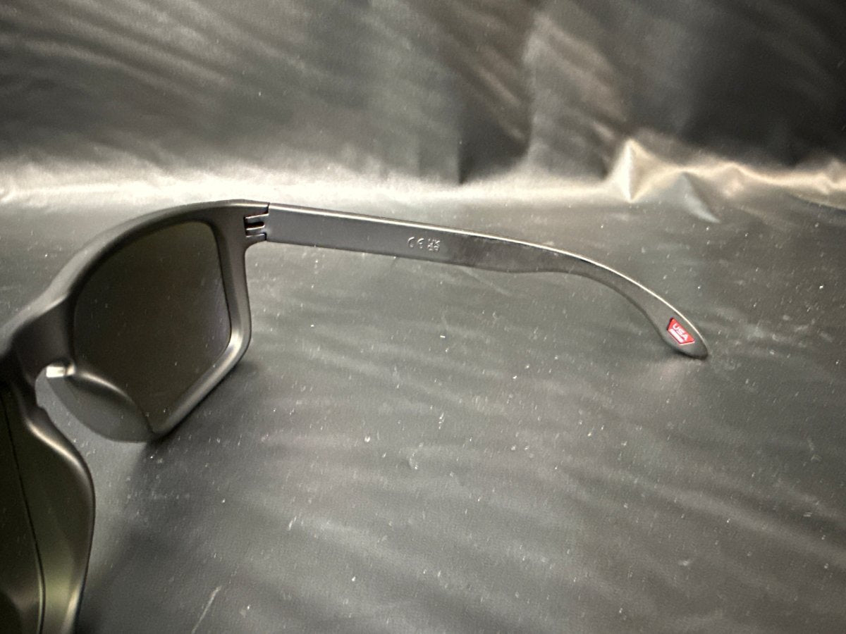 Oakley - Holbrook Sunglasses XXL - Mega Cash Sydney
