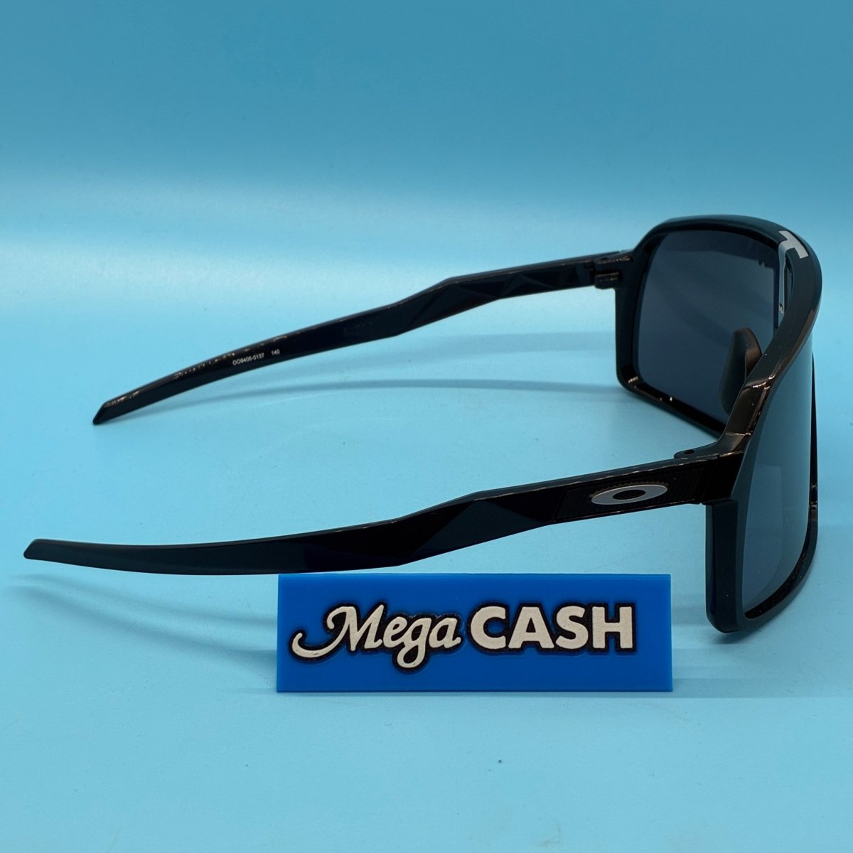 OAKLEY SUNGLASSES | 009406 - 0137 SUTRO - Mega Cash Sydney