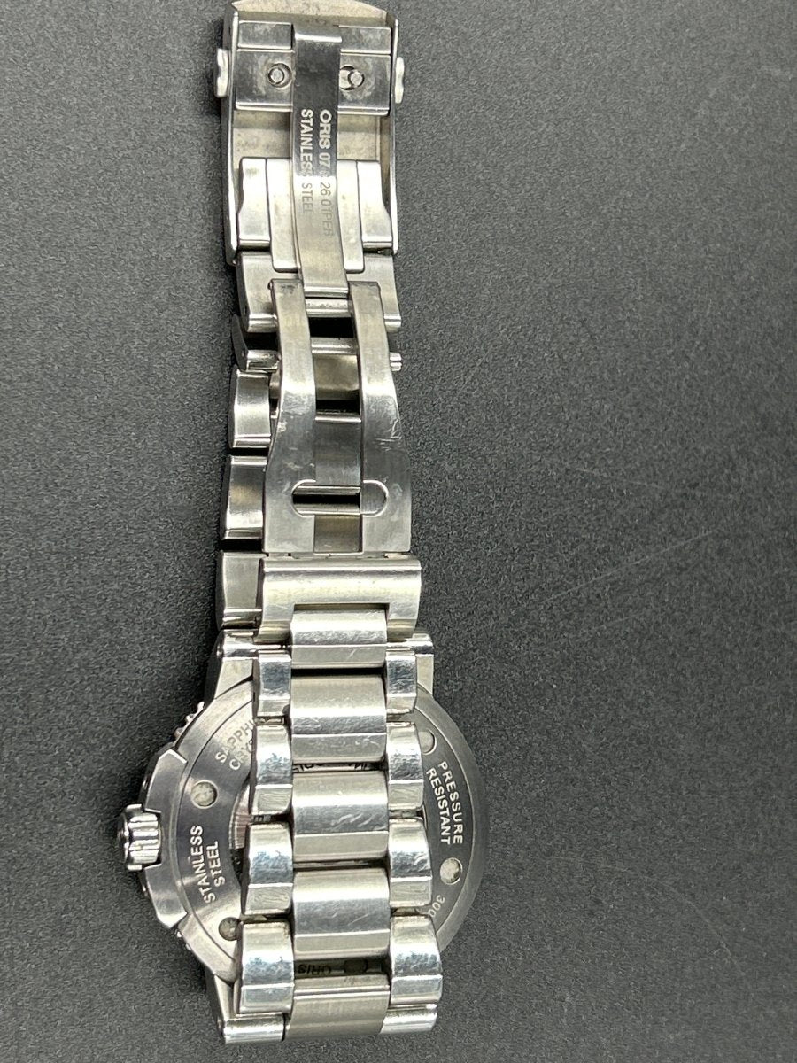 ORIS Aquis Automatic Sapphire Crystal Mens Watch - 35 - 53057 - Mega Cash Sydney