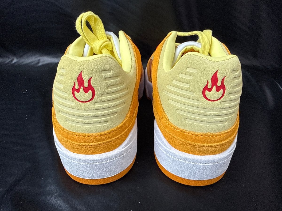 Pokémon - PUMA - Slipstream Charmander - US 10 - Mega Cash Sydney