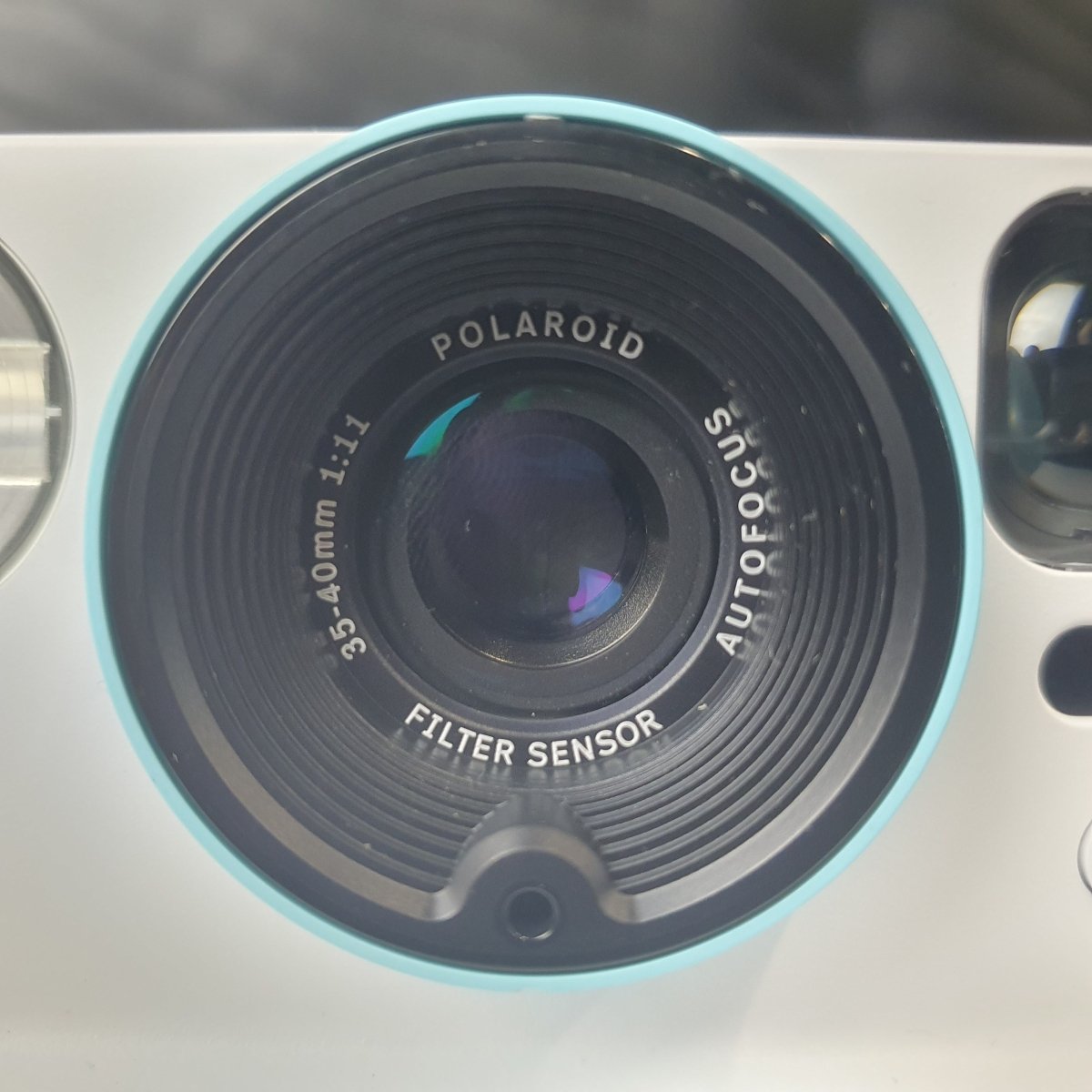 POLAROID - INSTANT CAMERA - NOW - Mega Cash Sydney