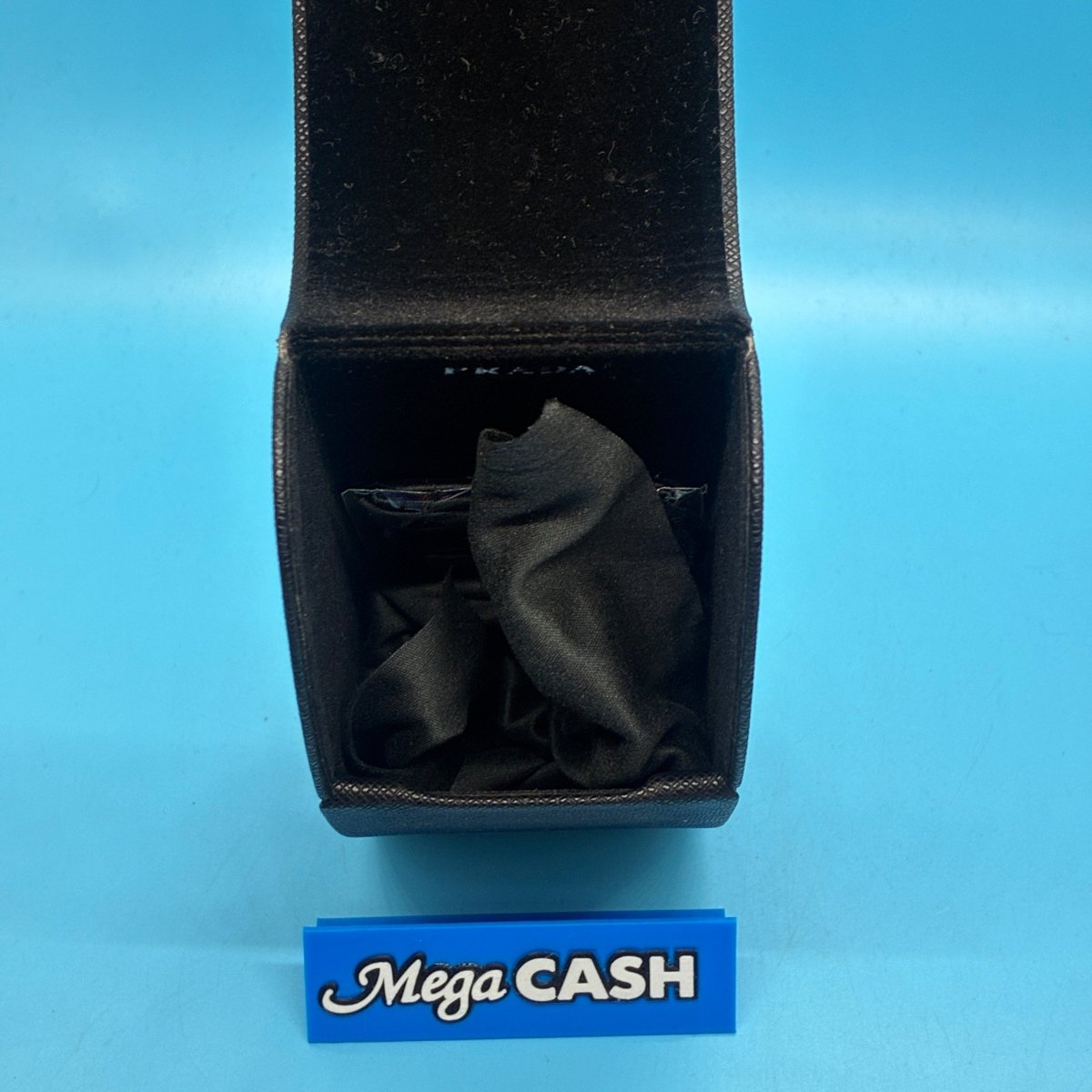 PRADA SUNGLASSES W/ CASE & BOX RRP $607 | SPR 73Z ZVN - 5D1 140 3N - Mega Cash Sydney