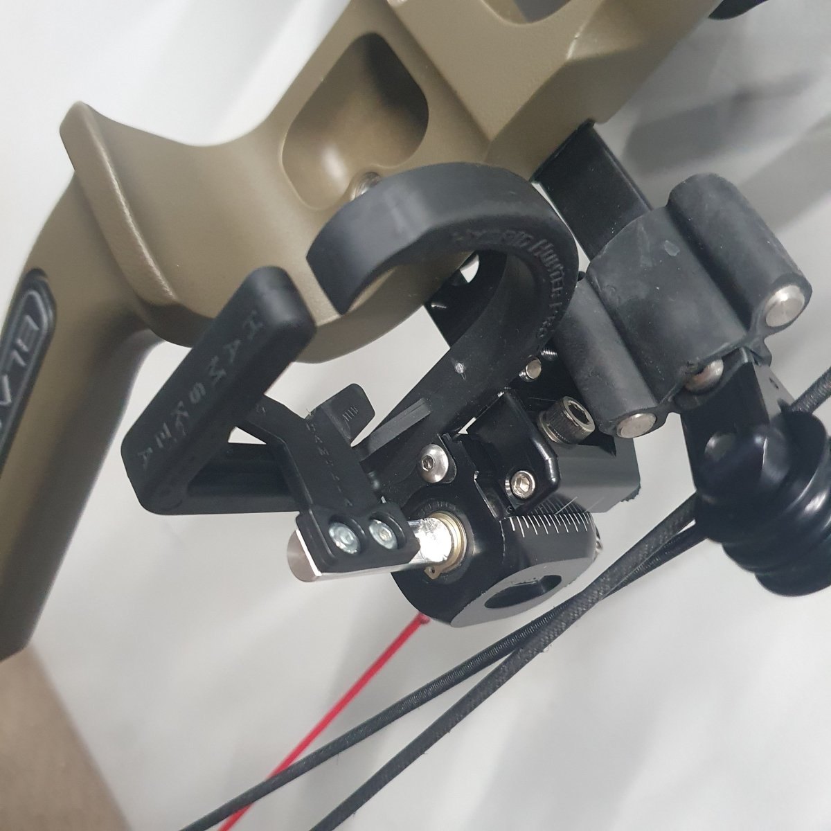 PRIME - Black Series 3 - 70 - 80 Pound Draw Weight - Right Handed - Compound Bow - Mega Cash Sydney