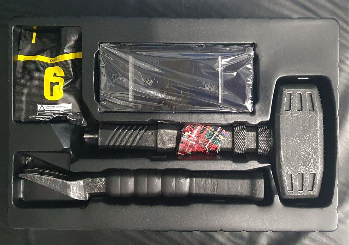 Rainbow Six - Siege - Year 6 - Collector’s Case - Mega Cash Sydney