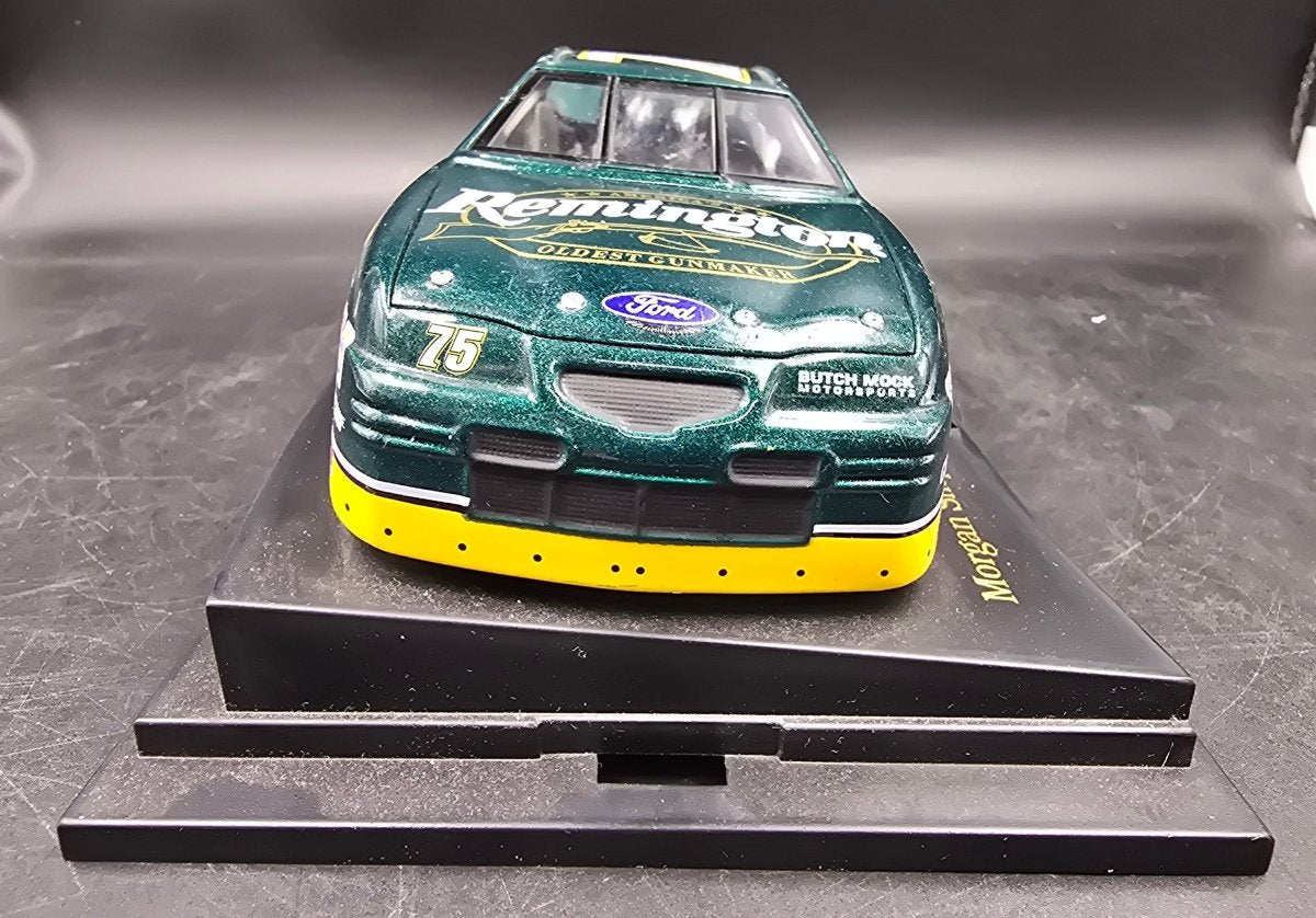 Revell Collection - 75 Remington Racing - Thunderbird - Mega Cash Sydney