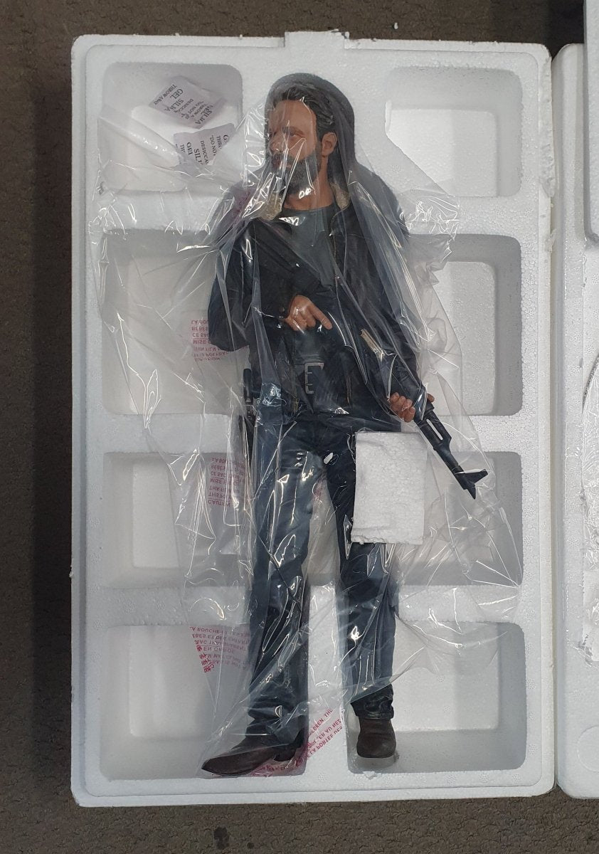 Rick Grimes - GENTLE GIANT The Walking Dead - 143/400 - 1:4 Scale - AMC - Mega Cash Sydney