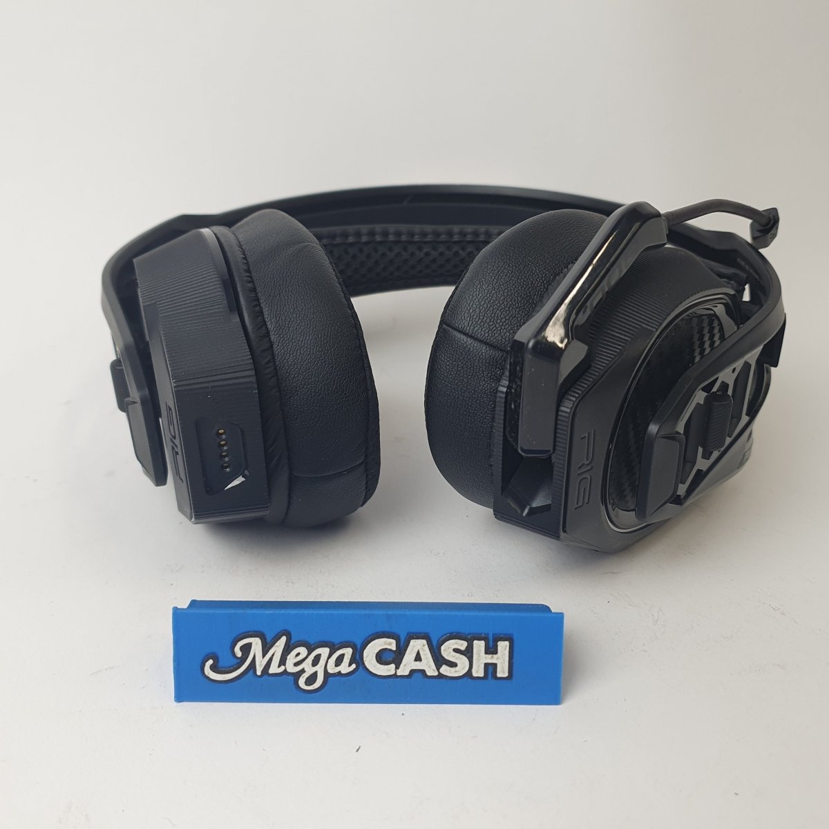 RIG HEADPHONES DK8 BLACK WITH CHARGER - Mega Cash Sydney