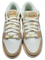 NIKE Womens - Dunk Low SE - Size US 10