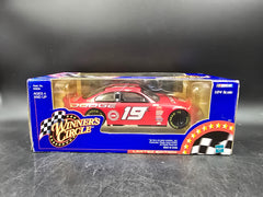 Hasbro - Winner's Circle - NASCAR - 1/24 Scale - Casey Atwood - Dodge #19