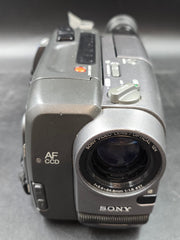 SONY Handycam Video 8 - With Bag & Accessories