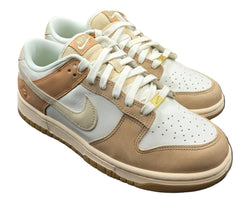 NIKE Womens - Dunk Low SE - Size US 10