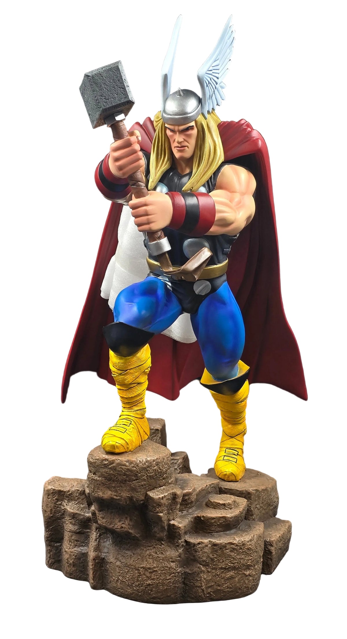 Avengers - The Mighty Thor - Statue - Marvel Milestones - Art Asylum
