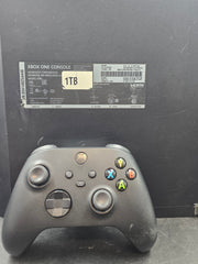 Microsoft - Xbox One (1540) - 1TB