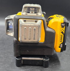 DEWALT- Laser Level - With 2.0AH Battery