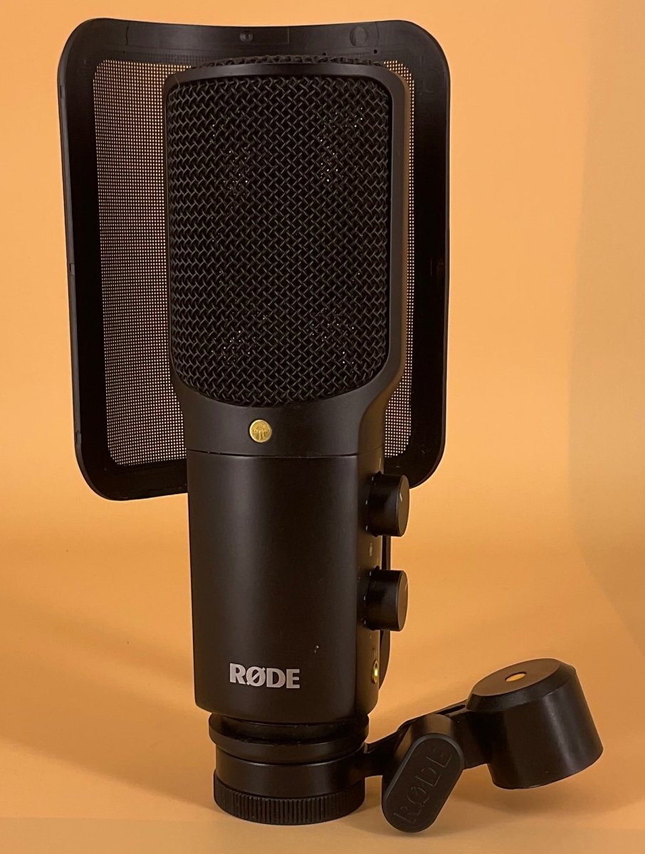 Rode NT-USB microphone and Rode PSA1 studio boom arm - Mega Cash Sydney