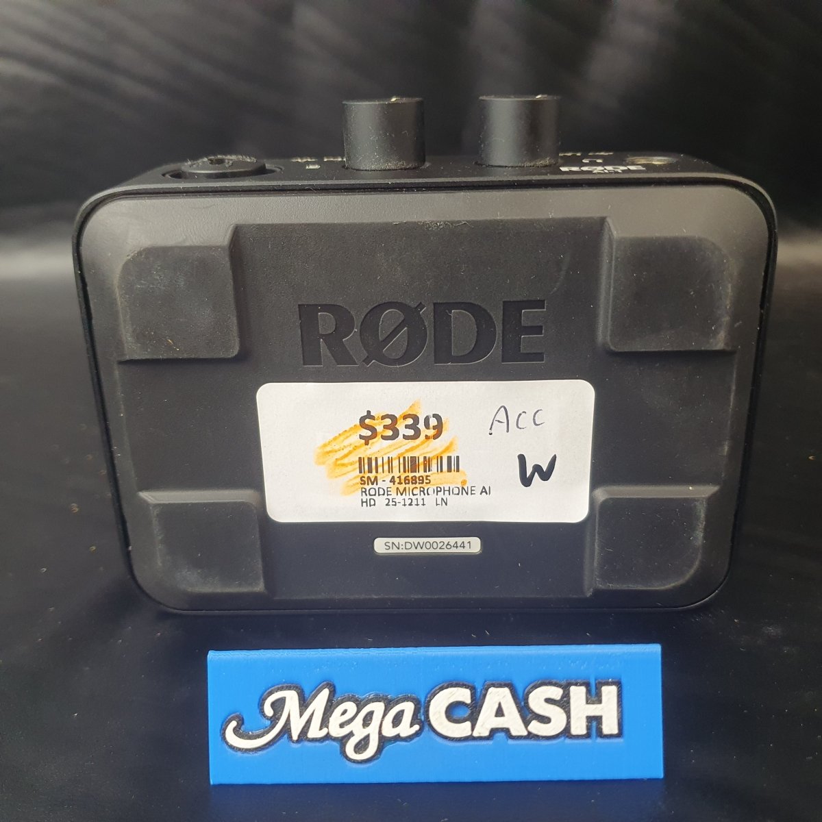 RODE - NT1 Cardioid Condenser Microphone with AI1 Audio Interface + SMR Shock Mount - Mega Cash Sydney