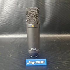 RODE - NT1 Cardioid Condenser Microphone with AI1 Audio Interface + SMR Shock Mount - Mega Cash Sydney