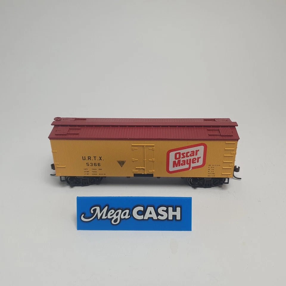 Roundhouse - 85500 HO - Oscar Mayer 36' Meet Reefer URTX 5366 - Train - Mega Cash Sydney