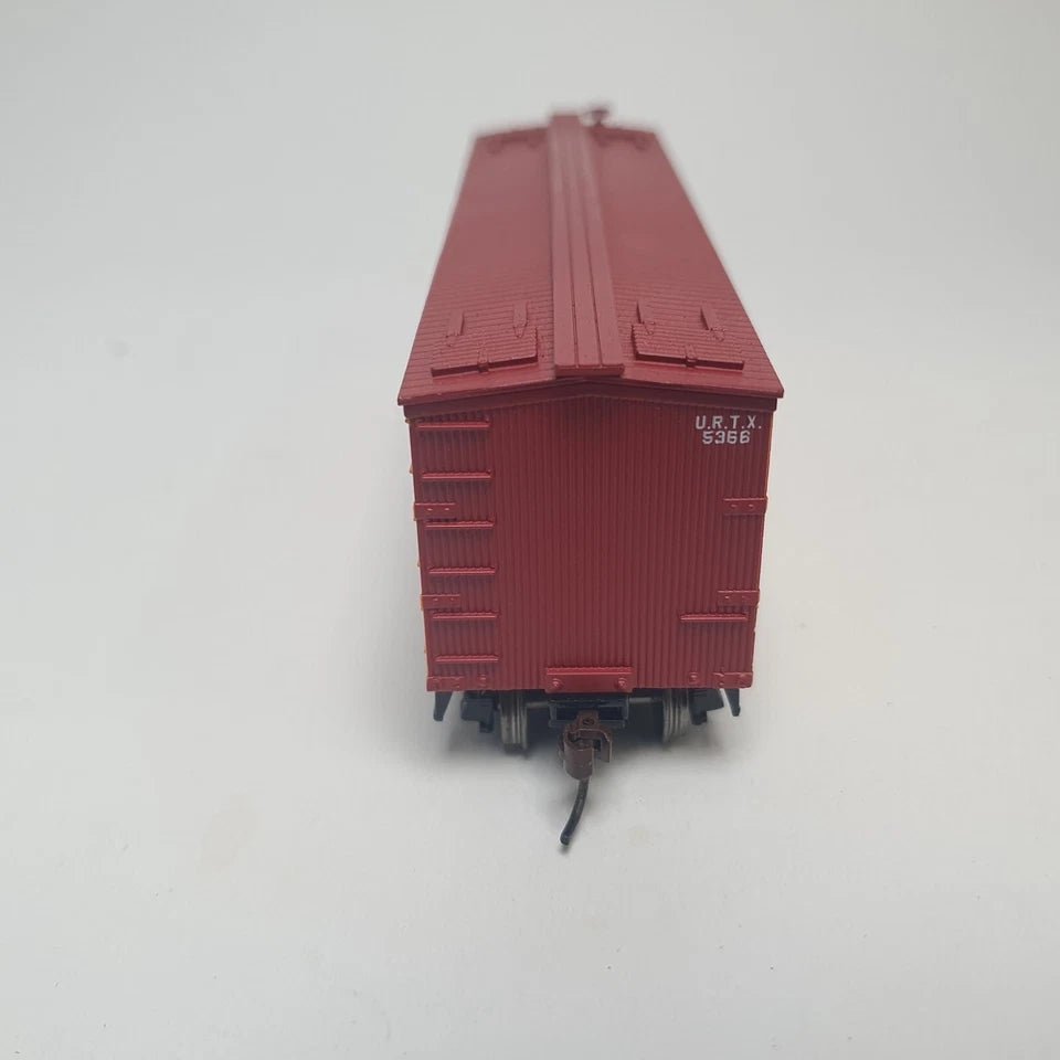 Roundhouse - 85500 HO - Oscar Mayer 36' Meet Reefer URTX 5366 - Train - Mega Cash Sydney
