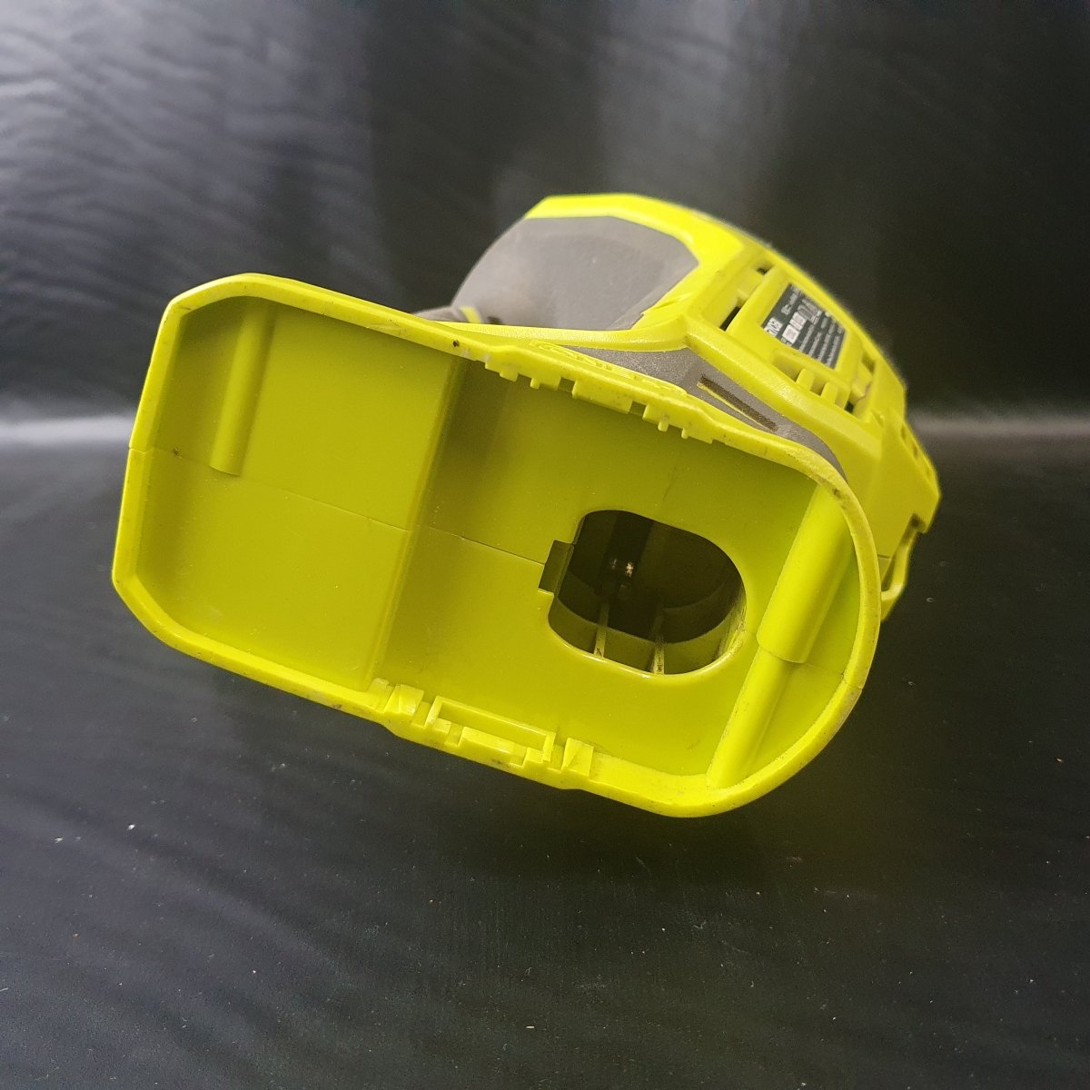 RYOBI - 18V ONE+ Hand Vacuum - R18HVC - Tool Only - Mega Cash Sydney
