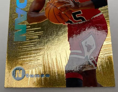 1994-1995 Skybox Emotion Ntense #N3 Michael Jordan Gold Holo