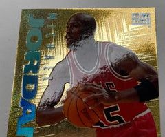 1994-1995 Skybox Emotion Ntense #N3 Michael Jordan Gold Holo