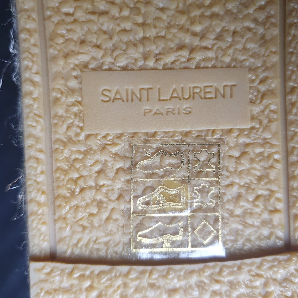 Saint Laurent - YSL - CASSANDRE espadrilles in lambskin - Slip On Shoes - KR458573 - Size 40 - Mega Cash Sydney