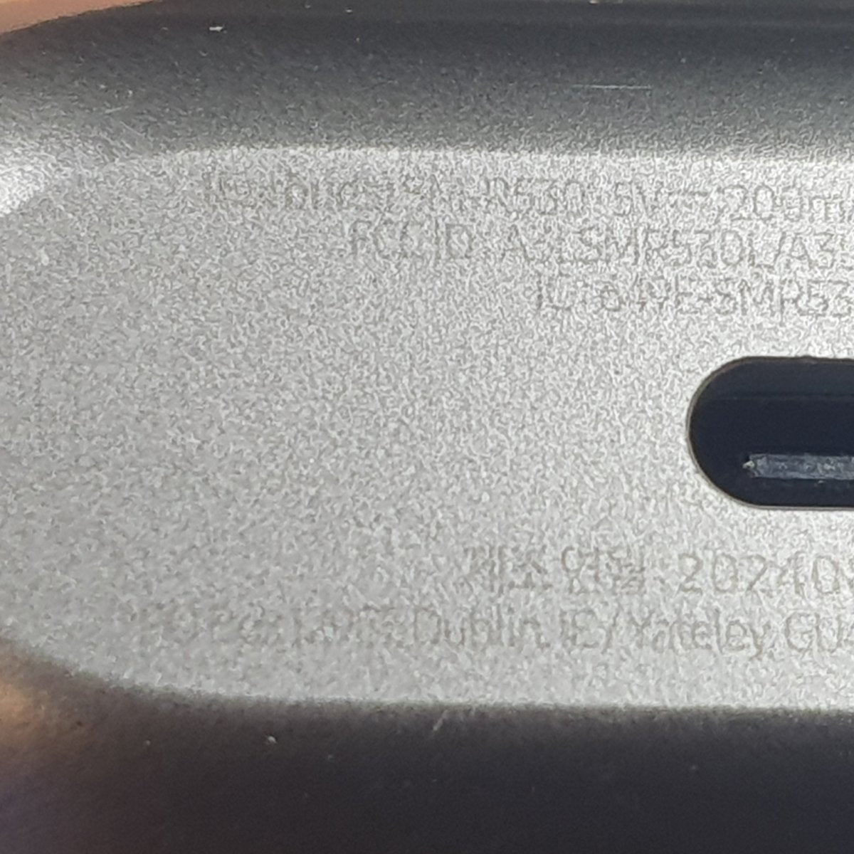 SAMSUNG EARBUDS - SMR530 - Mega Cash Sydney