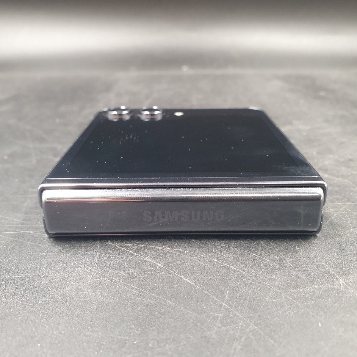 Samsung Galaxy Z Flip 5 - 256GB - SCG23 - Mega Cash Sydney