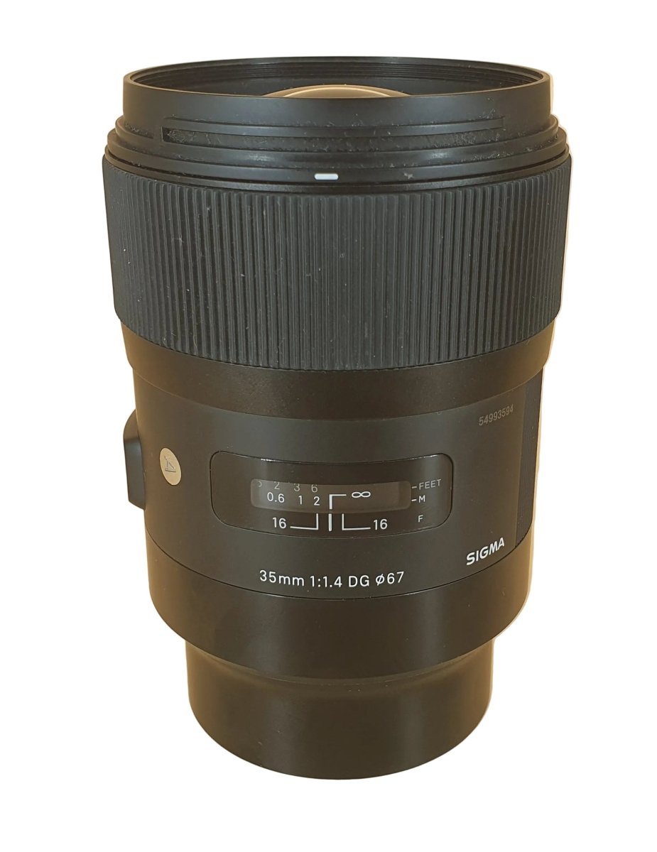 SIGMA LENS 35MM 1:1.4 DG 067 - NO REAR LENS CAP - Camera - Mega Cash Sydney