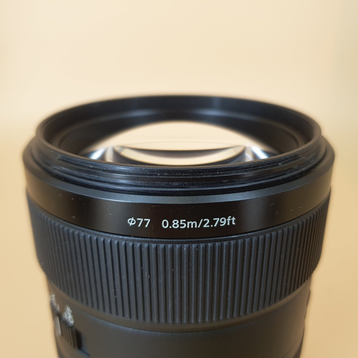 SONY LENS SEL85F14GM + LENS HOOD - Camera - Mega Cash Sydney