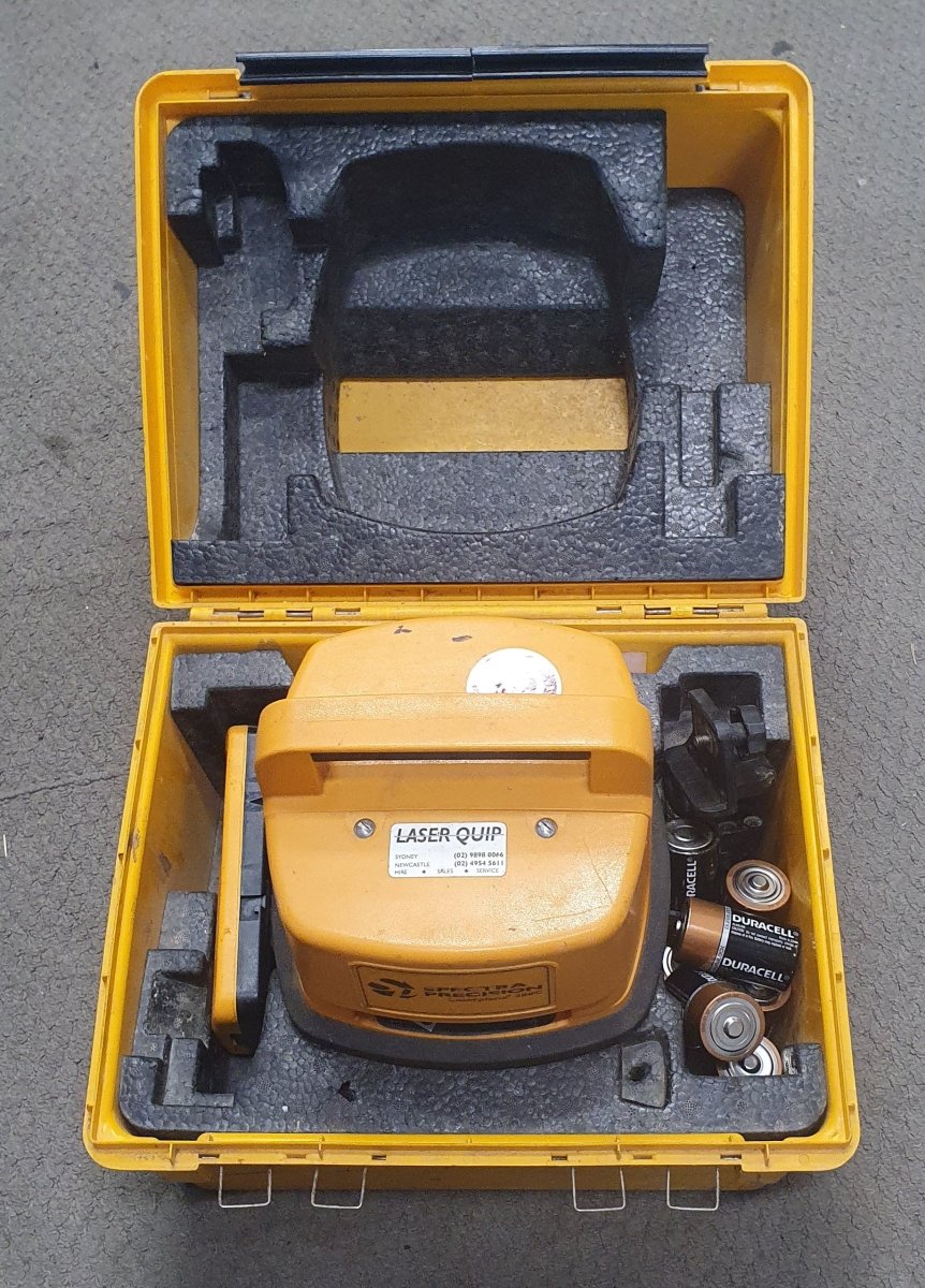 SPECTRA PRECISION LASER MEASURE L500C - Mega Cash Sydney