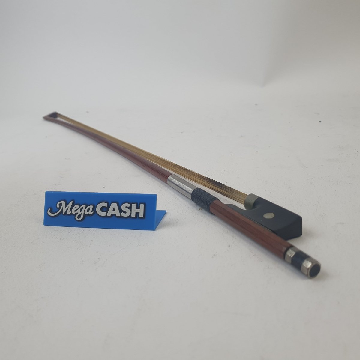 Suzuki Violin No.220 1/4 Size Anno 1990 with Bow & Hard Case - Mega Cash Sydney