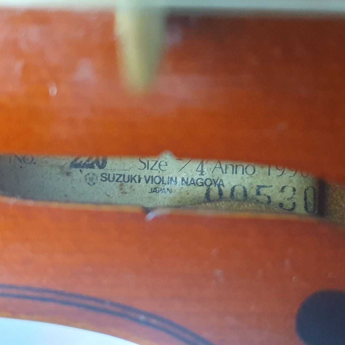 Suzuki Violin No.220 1/4 Size Anno 1990 with Bow & Hard Case - Mega Cash Sydney