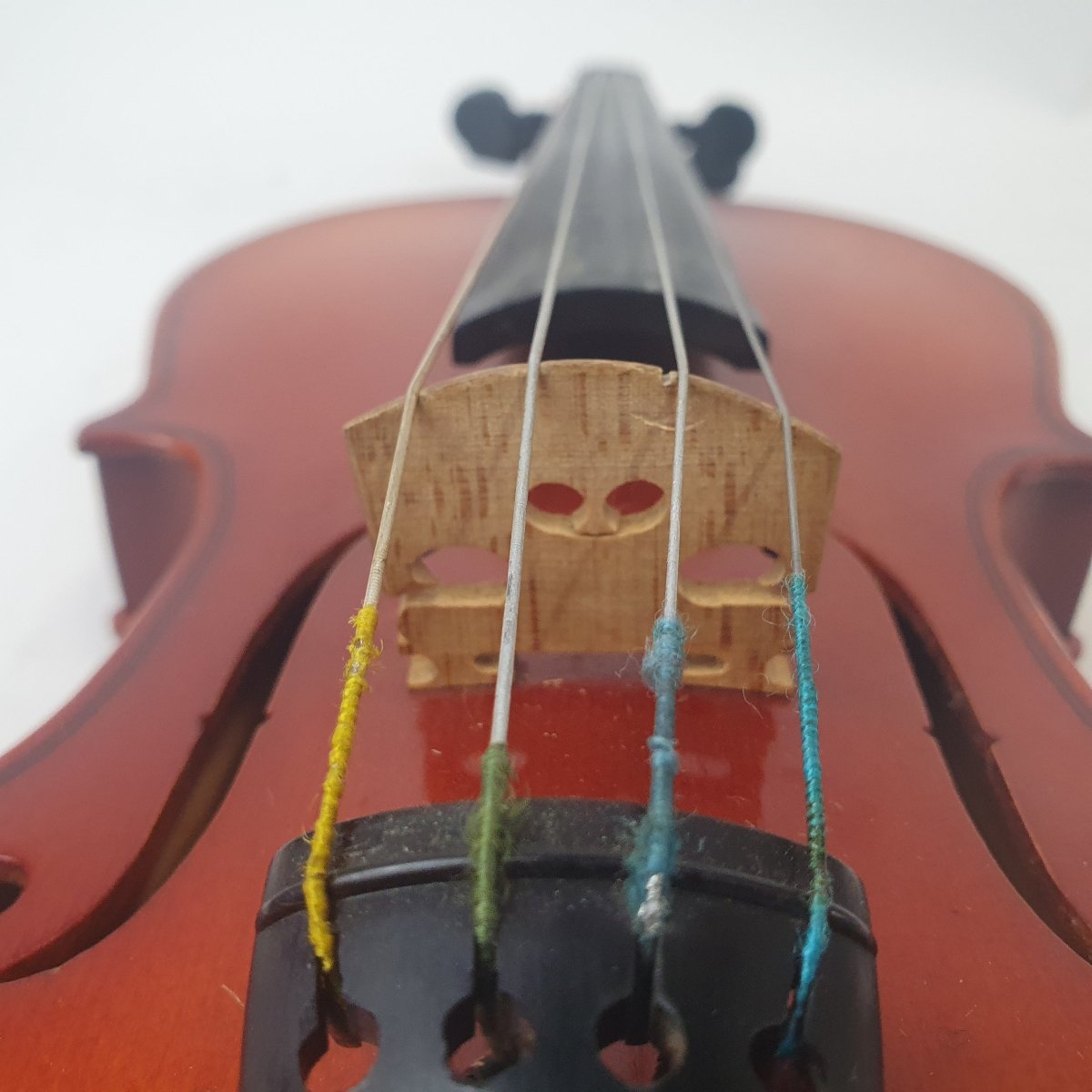 Suzuki Violin No.220 1/4 Size Anno 1990 with Bow & Hard Case - Mega Cash Sydney