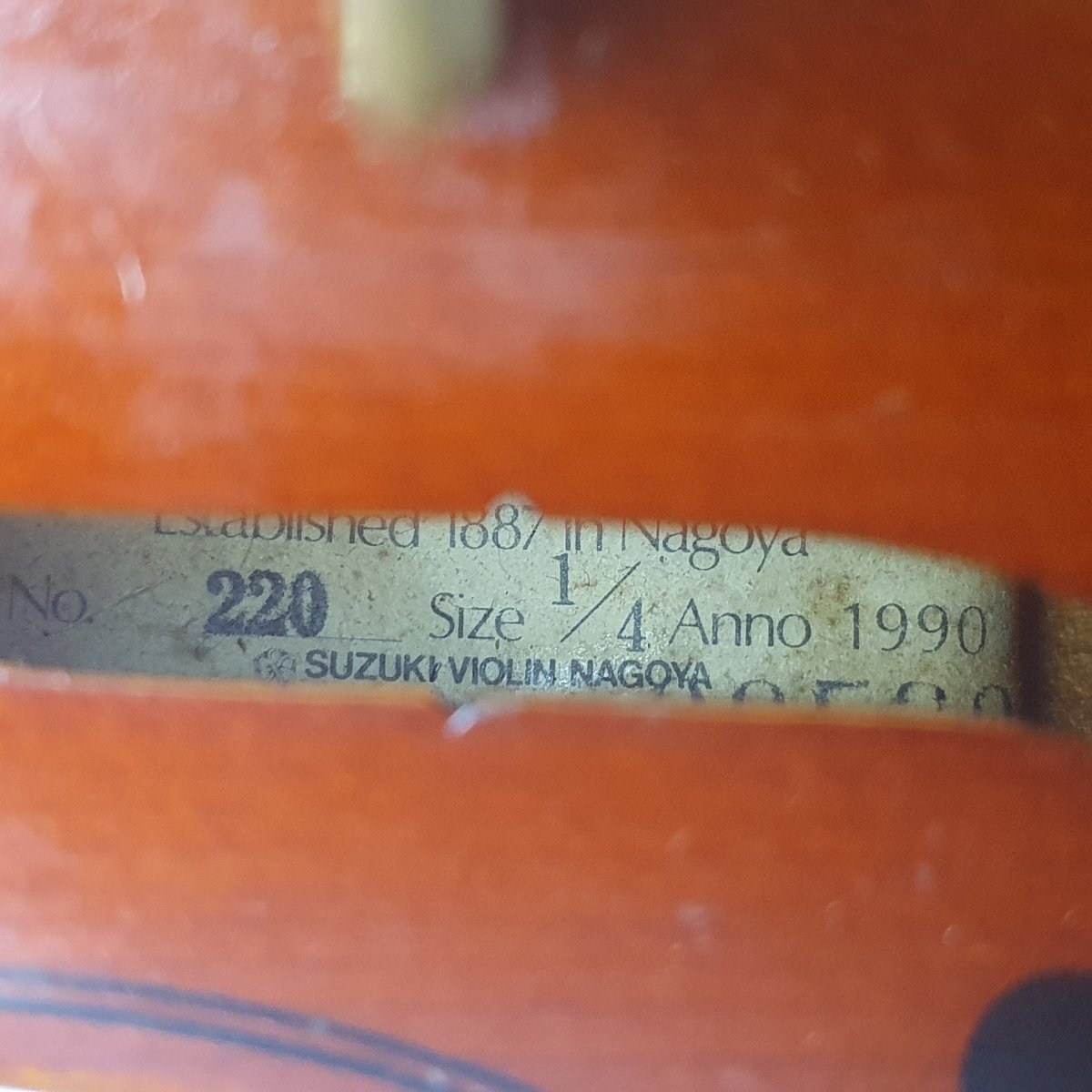 Suzuki Violin No.220 1/4 Size Anno 1990 with Bow & Hard Case - Mega Cash Sydney