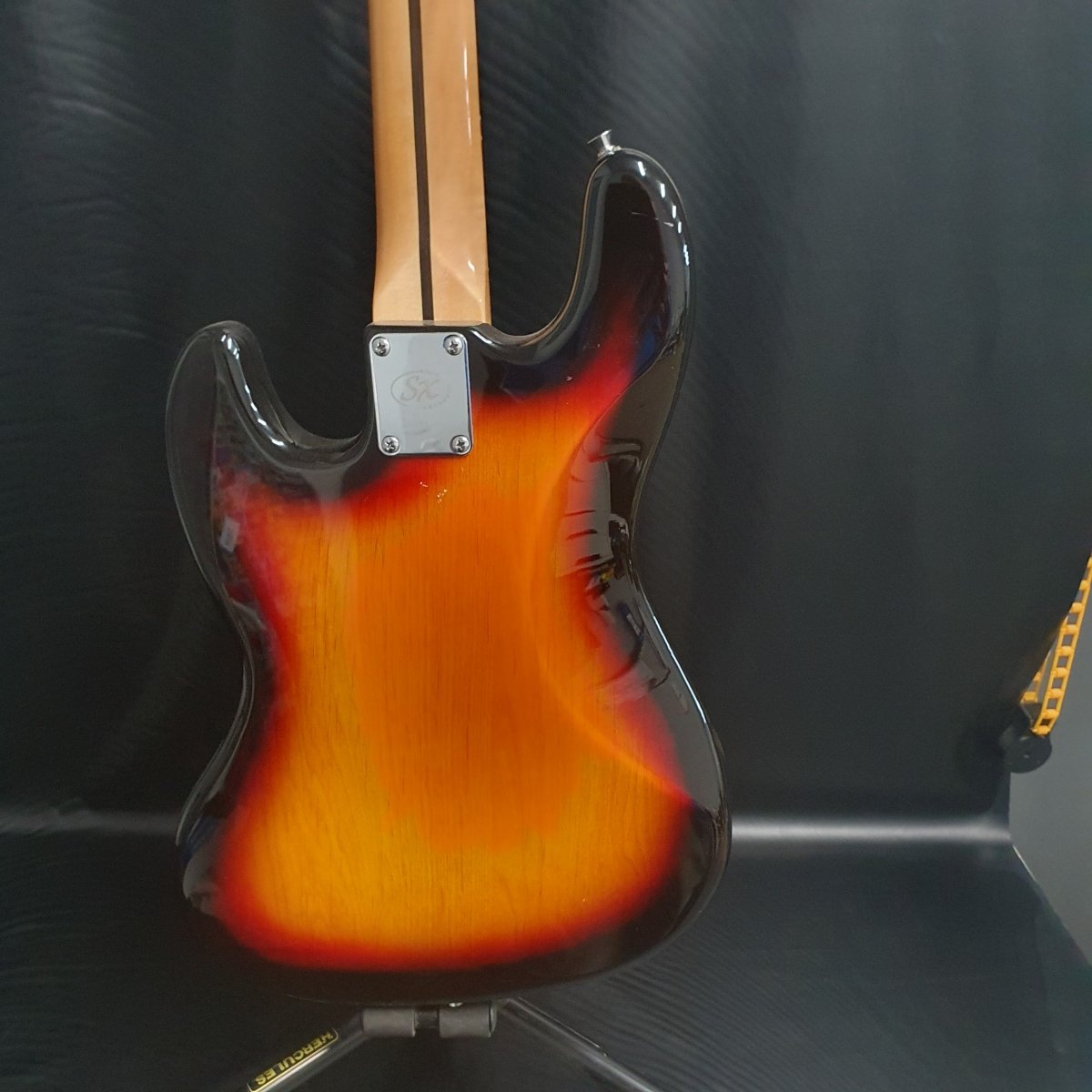 SX BASS GUITAR VTG SERIES S/N:21204123 IN CASE - Mega Cash Sydney