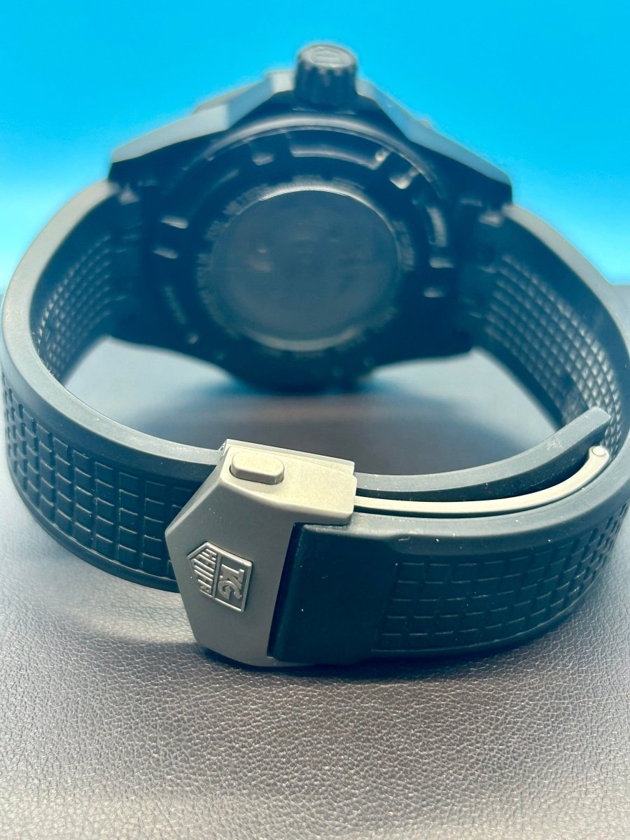 Tag Heuer Aquaracer 500m Calibre 5 Automatic Divers Watch WAJ2182 - Mega Cash Sydney