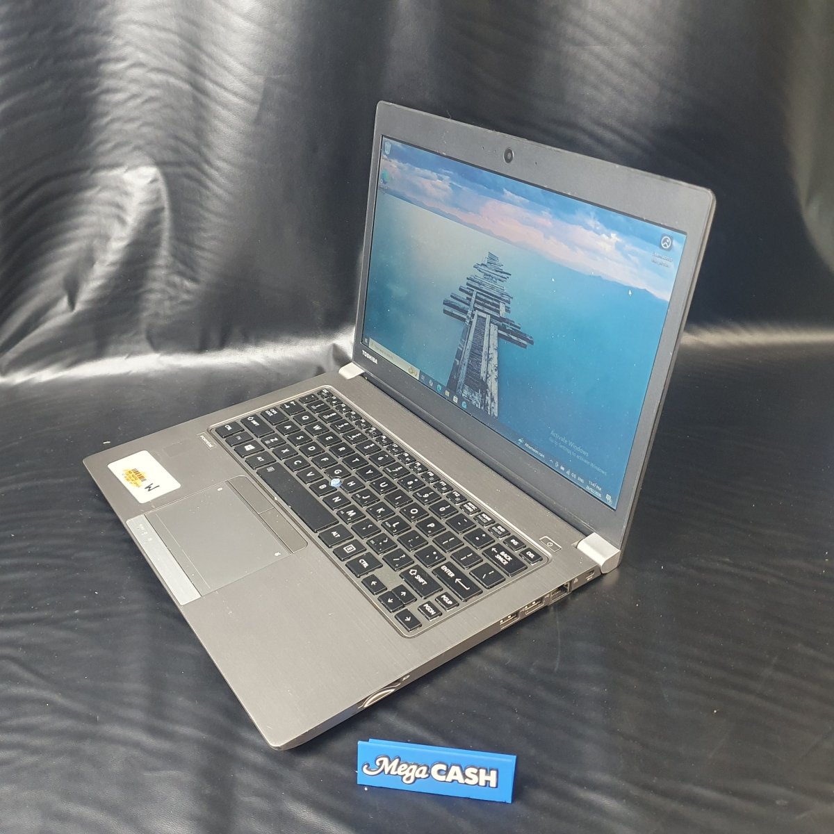 TOSHIBA - LAPTOP - PORTEGE Z30 - A - Win 10 - i5 - 4200U - 4GB/128GB - Mega Cash Sydney