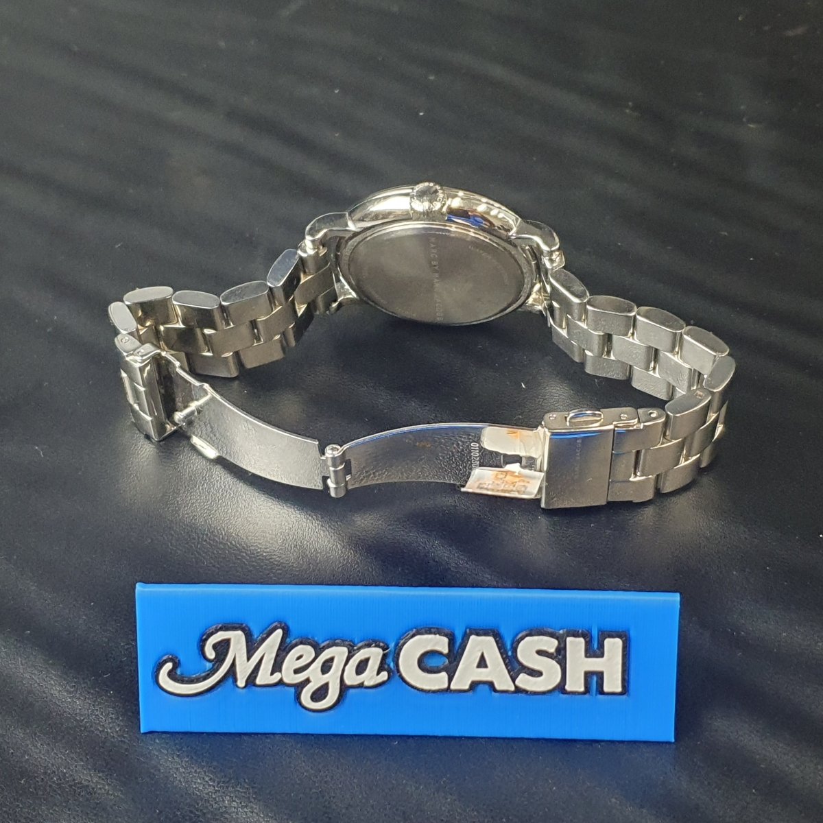 UNISEX - MARC JACOBS BAKER - ANALOGUE STEEL WRISTWATCH - MBM3242 - Mega Cash Sydney