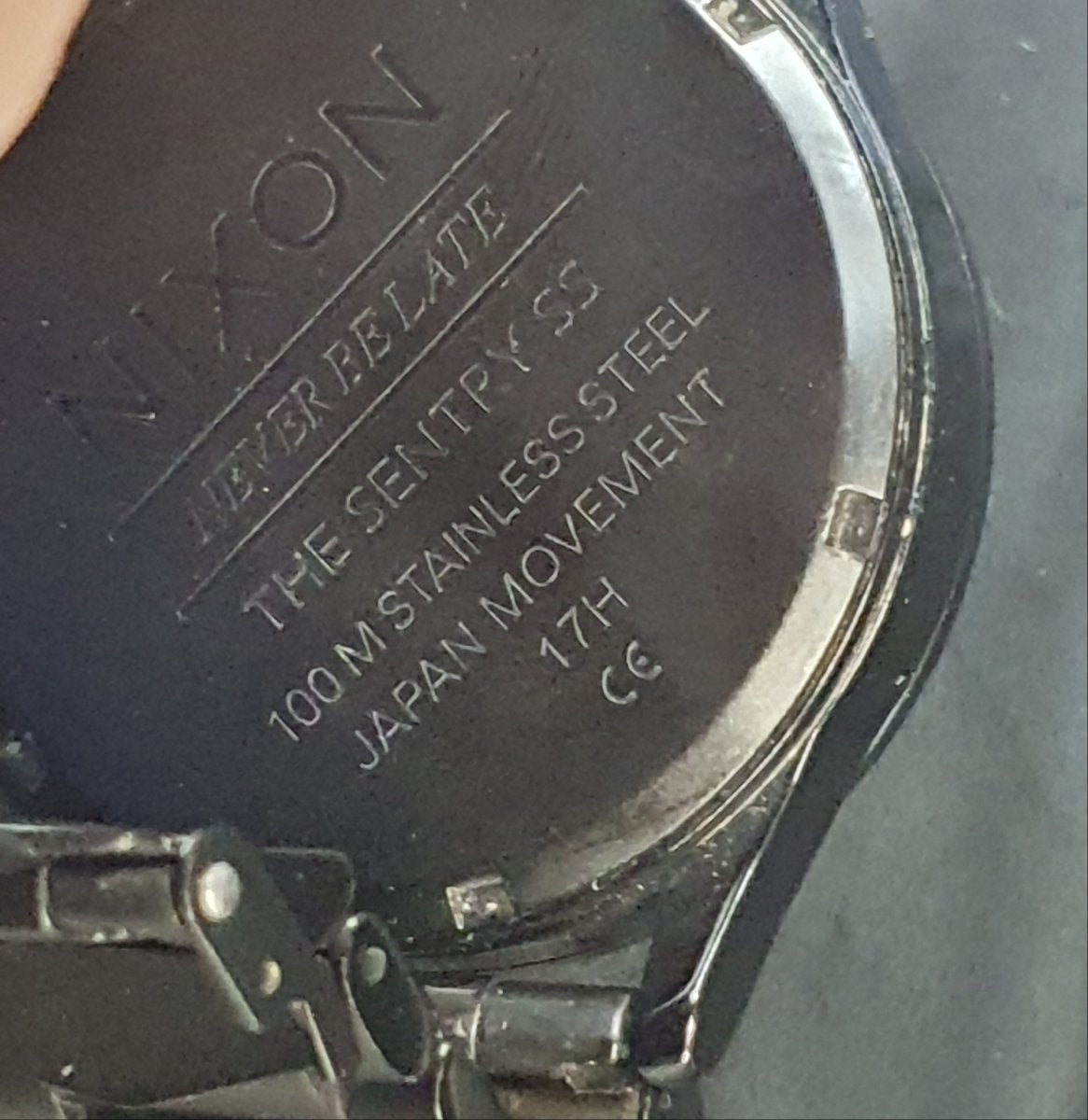 UNISEX - NIXON - ANALOGUE WATCH - THE SENTRY SS - BLACK STEEL BAND - Mega Cash Sydney