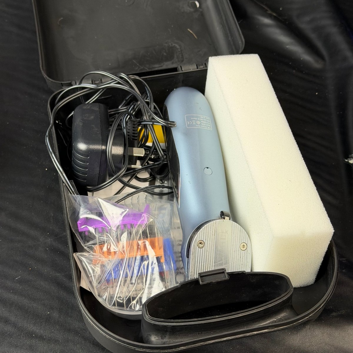 Wahl Century Professional Cord/Cordless Clippers - Mega Cash Sydney