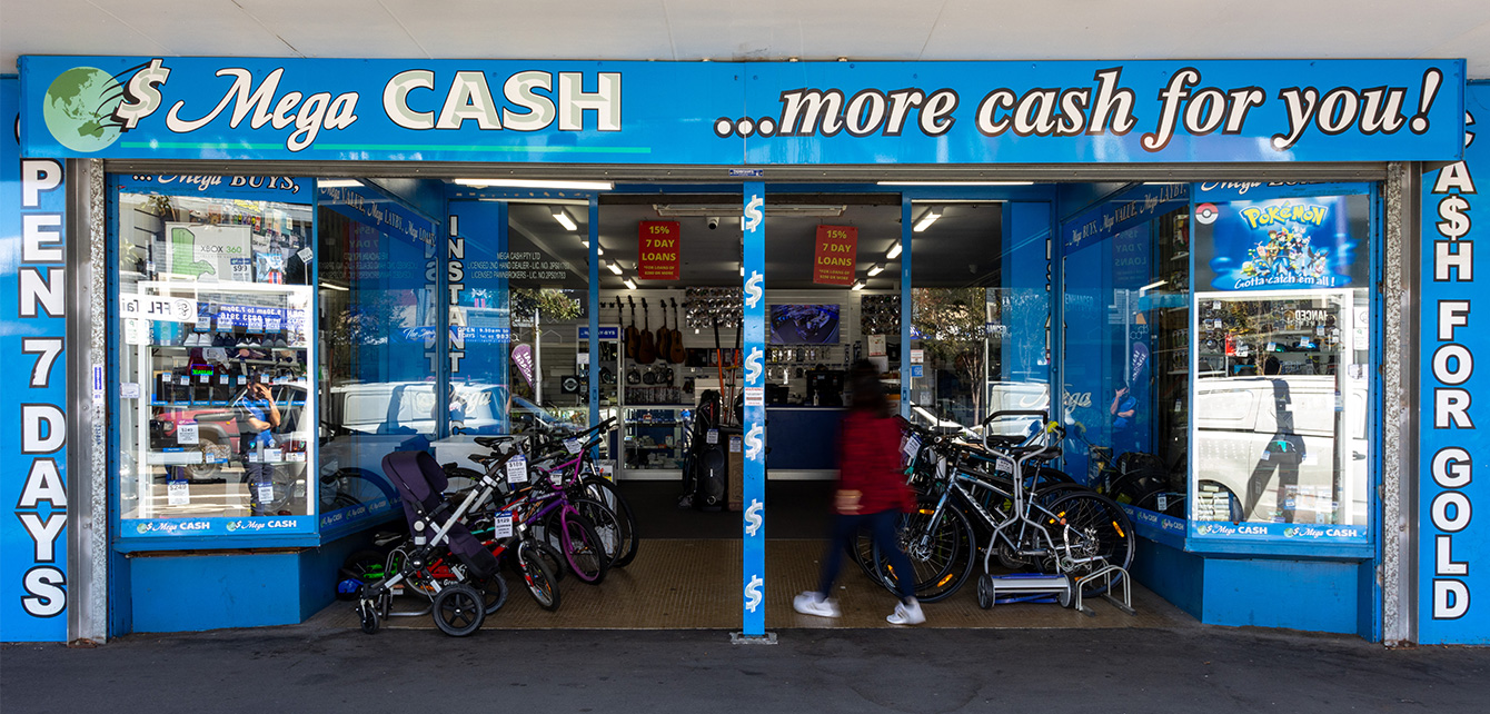 About Us - Pawn Shop Sydney | Second Hand Dealer - Mega Cash